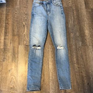 garage size 1 ripped jeans